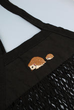 Load image into Gallery viewer, Hedgehog Mesh Bag - Black
