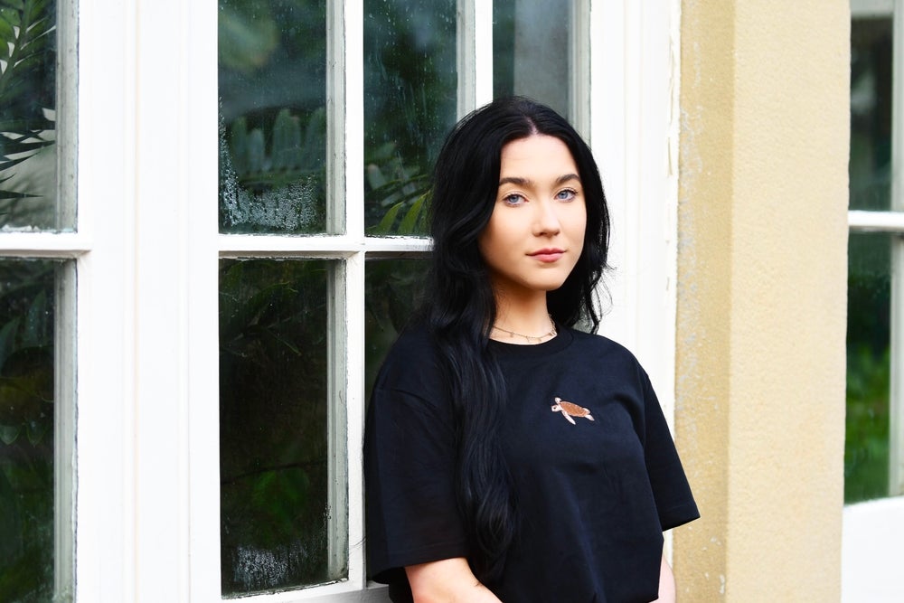 Women's Sea Turtle T-Shirt - Black